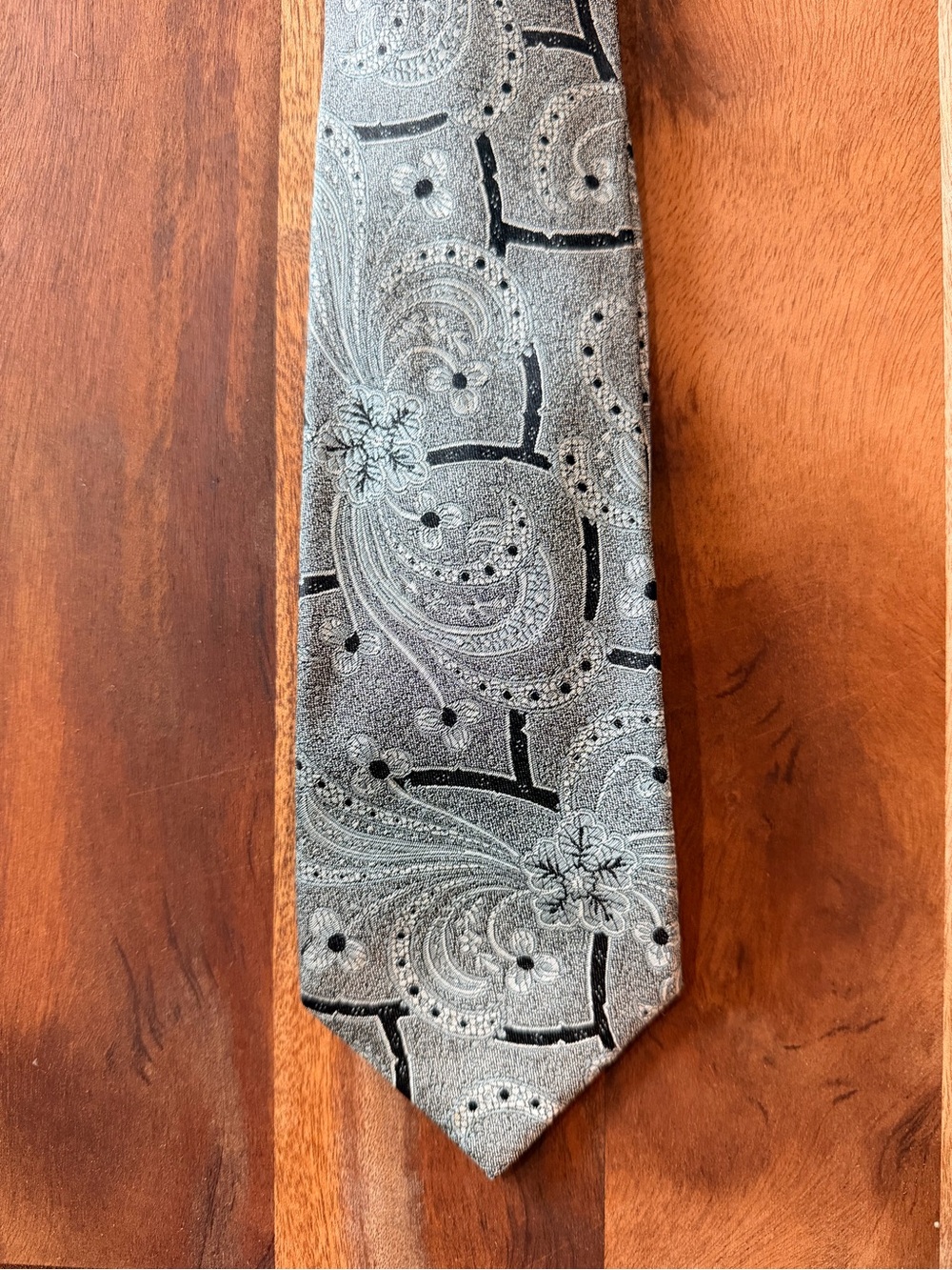 Vintage Gianni Versace 100% Woven Silk Jacquard Tie Silver Black Paisley